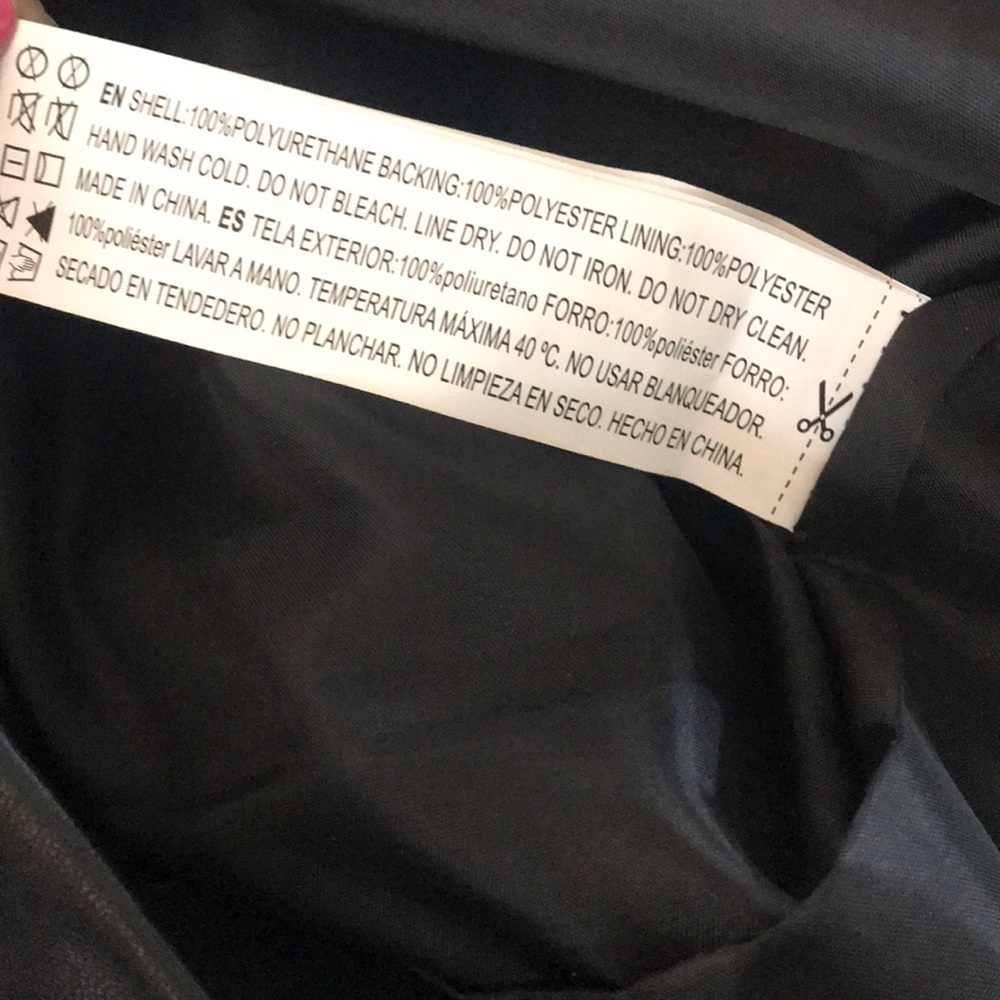 NWT Plus Size 1X Faux Leather Zip Up Mini Skirt - Picture 4 of 6
